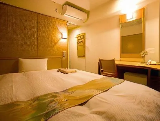 Aioi Station Hotel Annex - Image 1
