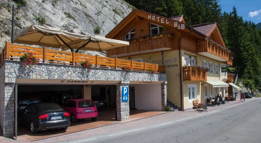 Hotel Garni Excelsior - Image 1