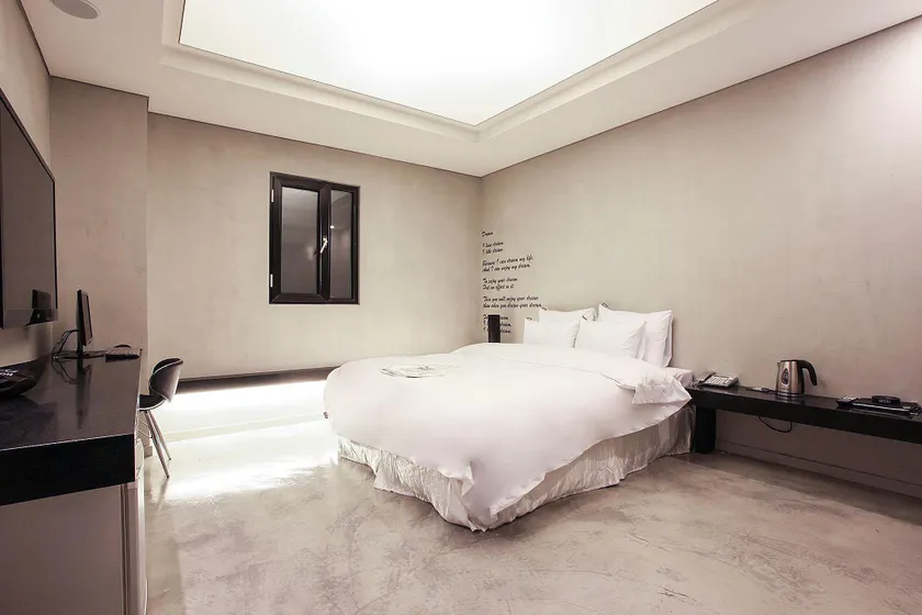 Jamsil Zaza Hotel - Image 1