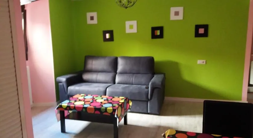 Apartamentos Vigar - Image 1