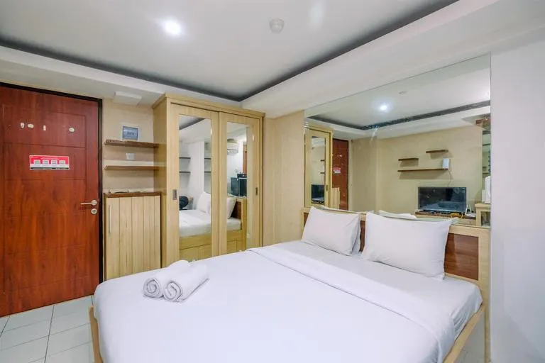 Cozy and Simply Studio at Kebagusan City Apartment By Travelio - Image 1