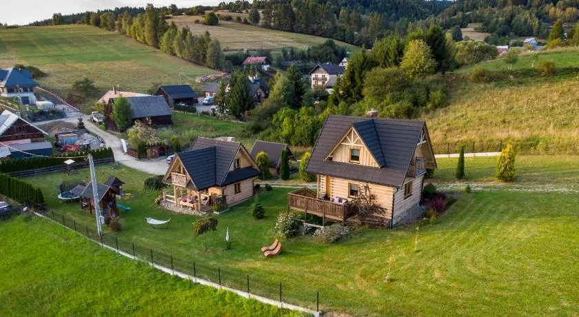 Pocztówka z Mizernej,domki z widokiem na Tatry, blisko Velo Czorsztyn, Jezioro Czorsztyńskie, rowery na miejscu - Image 1
