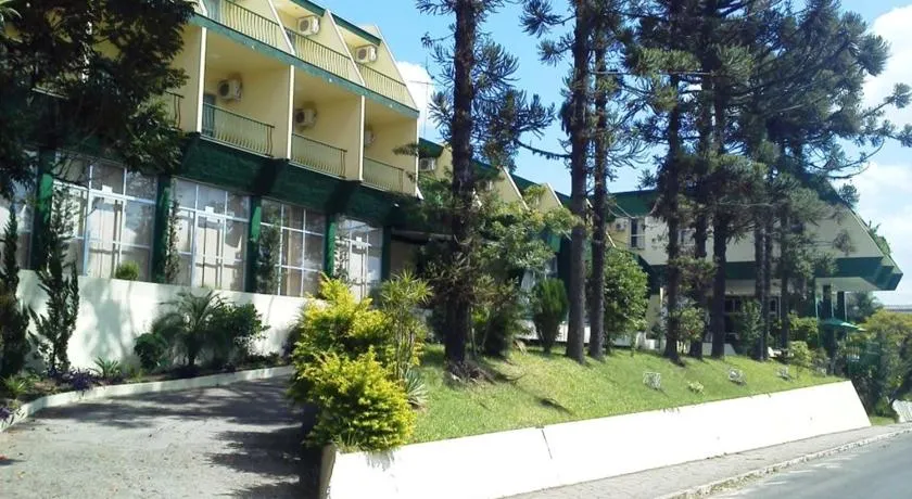 Estrela Palace Hotel - Image 1