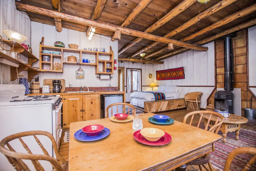 Taos Goji Farm & Eco-Lodge Retreat - Image 1