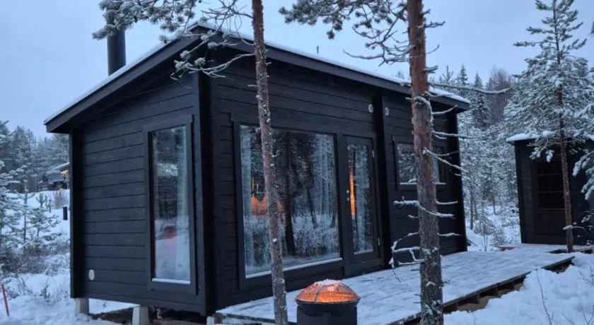 Sled-Dog Cabin - Image 1