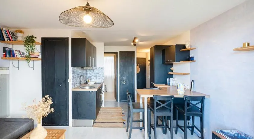 Appartement avec terrasse/Bord de mer/Idéal SURF - Image 1