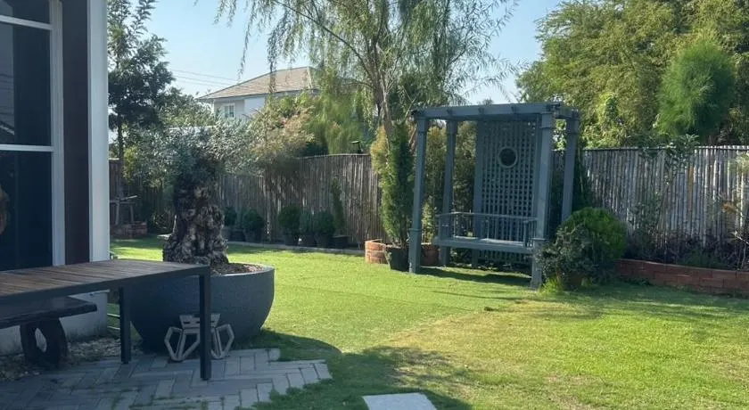 20 Tree Ville - Image 1