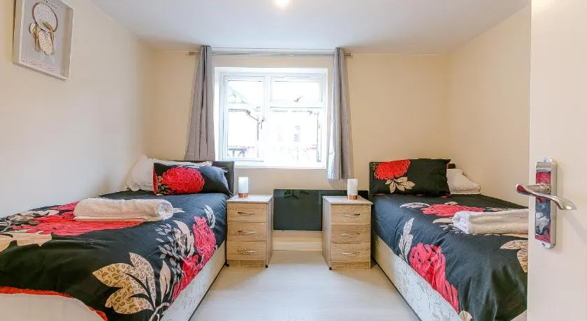 Birmingham BHX-HS2 -NEC APARTMENT - Image 1