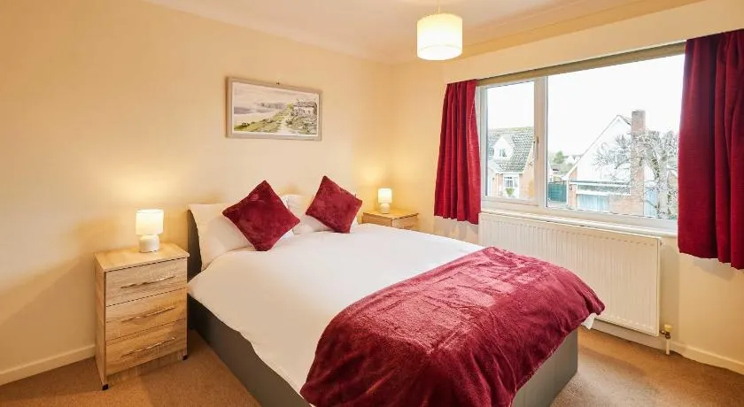 Host & Stay - Riders Rest - Image 1