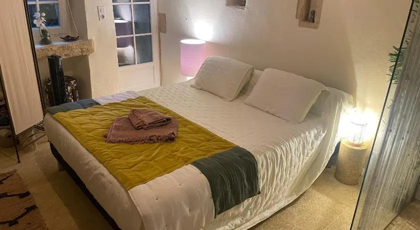 Chambre d'hôte pont du Gard - Image 1