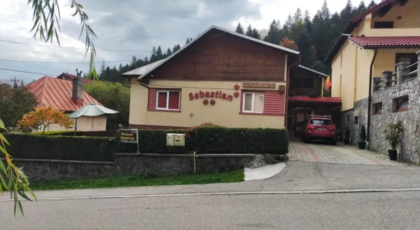 Pensiunea Sebastian - Image 1