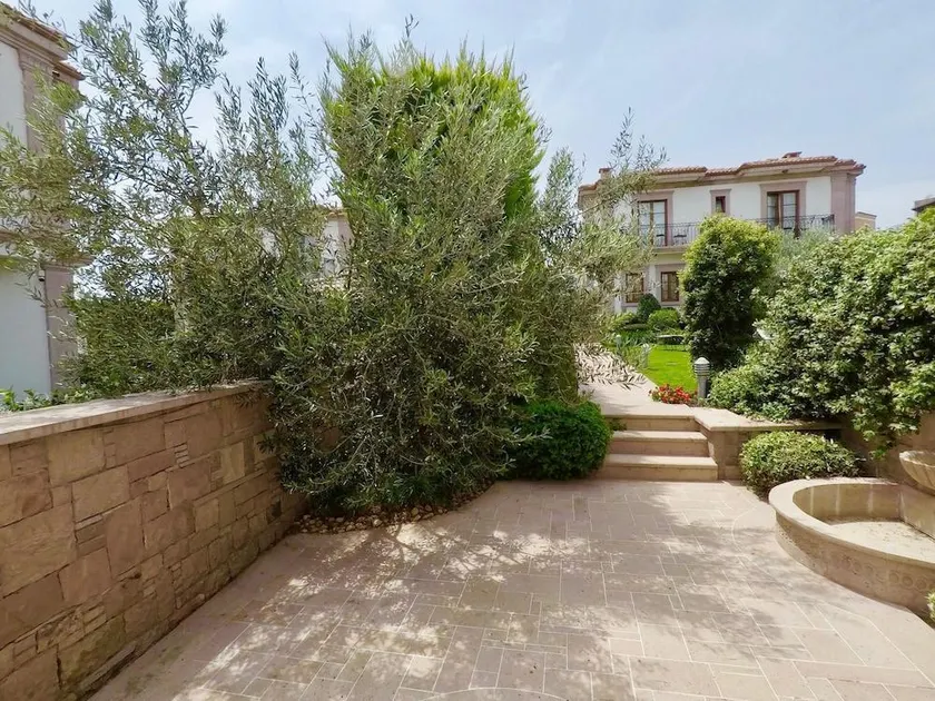 Tas Bahce Hotel Cunda - Image 1