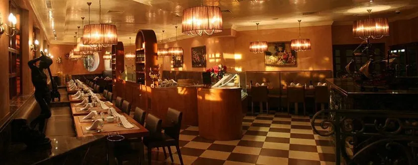 EDEN AIRPORT HOTEL - Image 1