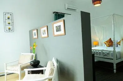 Frangipani Villa Hotel II - Image 1