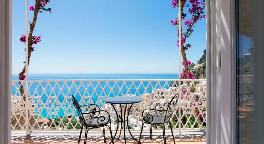 La Bizantina Luxury Villa - Image 1
