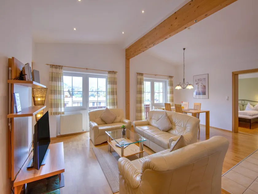 Bright Vicky Apartment with infrared sauna - Image 1