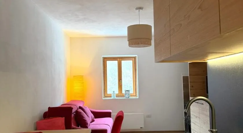 Modern Nest Semogo - Image 1
