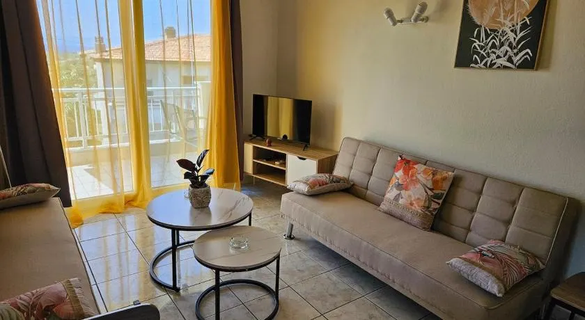 Magafinis Apartment - Image 1