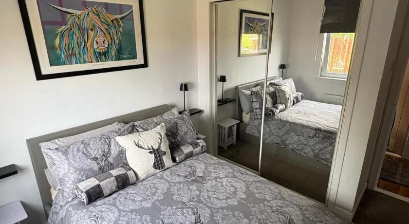 Cloverdale Aparthotel - Image 1