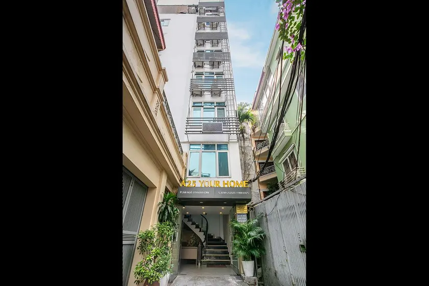 A25 Hotel - Đội Cấn 2 - Image 1