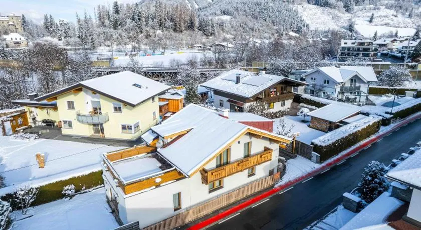 Chalet Naila by we rent - Image 1