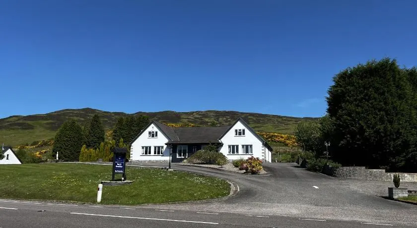 Springburn Farmhouse - Image 1