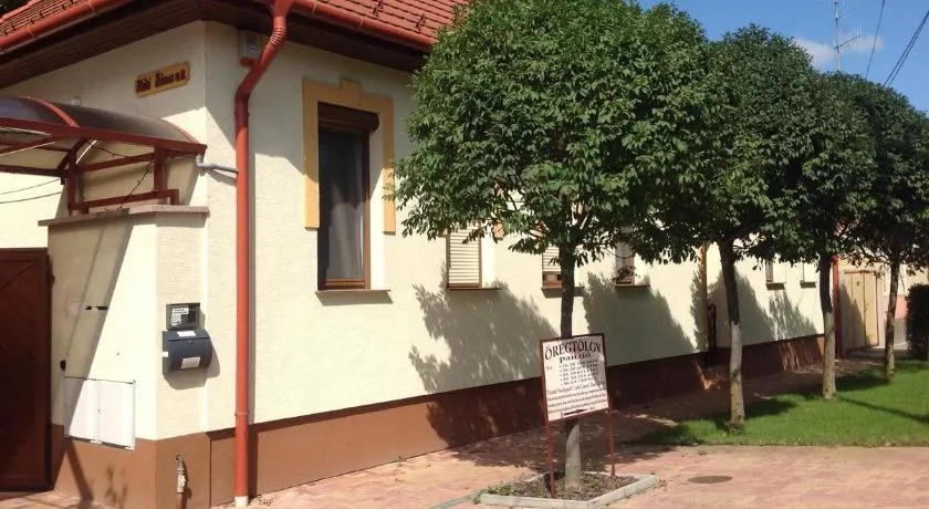 Öregtölgy Vendégház - Image 1
