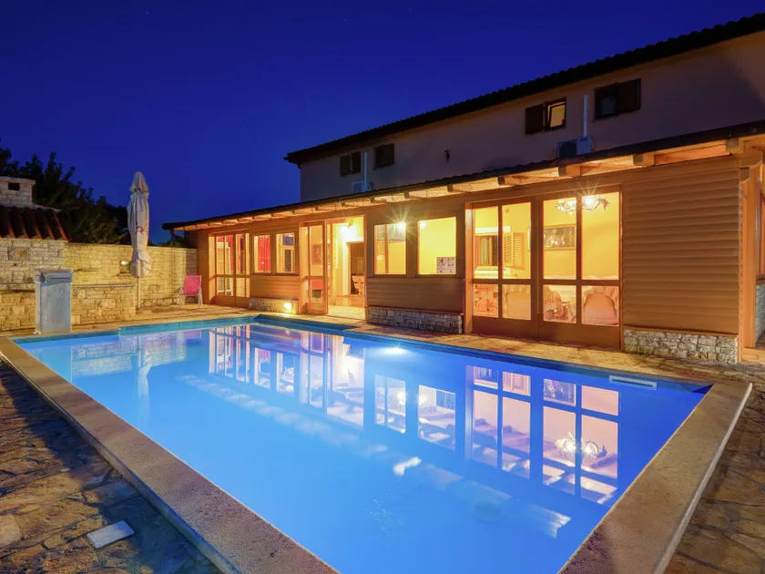 Magnificent Holiday Home in Istria with Swimming Pool - Image 1