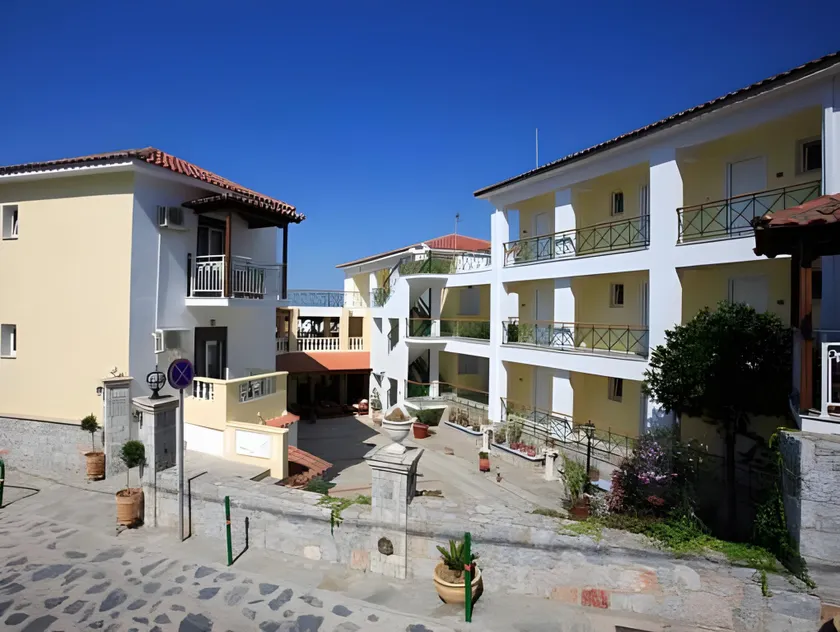Ionia Hotel - Image 1