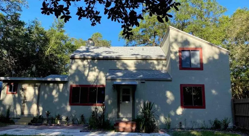 Maison entière à louer - North Of Orlando Dans Longwood, en Floride - Image 1