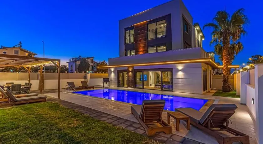 NEAR BY THE LAND OF LEGENDs , PRİVATE POOL WİTH JAKUZZİ VİLLA EUPHORİA - Image 1