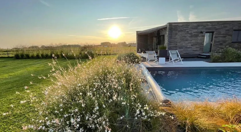 Annexe de Barth - Gîte indépendant avec Piscine à 15 min de Pairi Daiza - Image 1