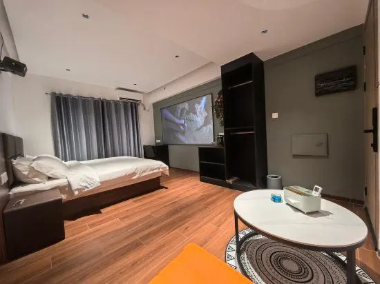 Wanyi Audio-Visual Hotel (Jiangmen Xinhui Wanda Plaza) - Image 1