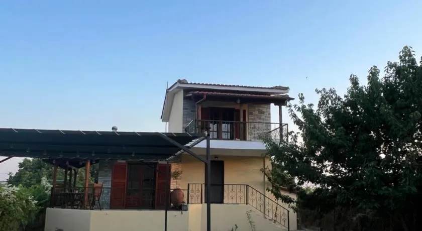 Mylos family guesthouse - Image 1