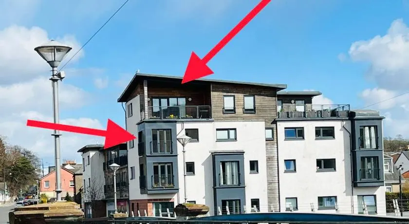 Riverside View Apartment in Balloch, Loch Lomond - Image 1