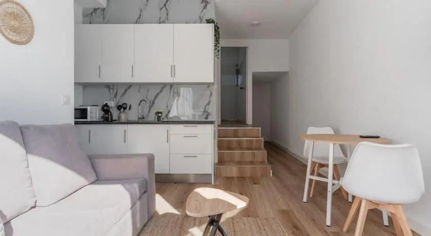 Modern bright - 1 bedroom 1 bathroom - Chamberí - Image 1