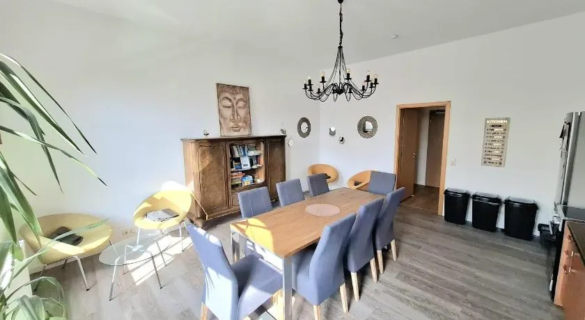 Haltestelle - Private Zimmervermietung Röbel Müritz - Image 1