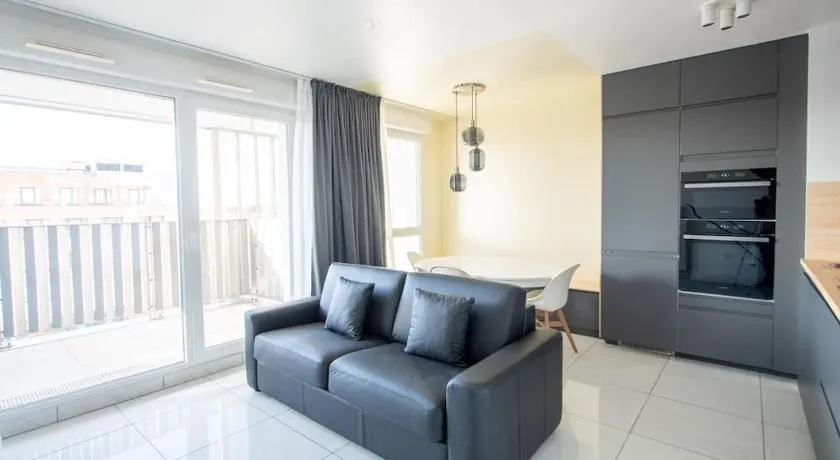 beautiful 2 bedroom apartment 40 min from Paris - Image 1