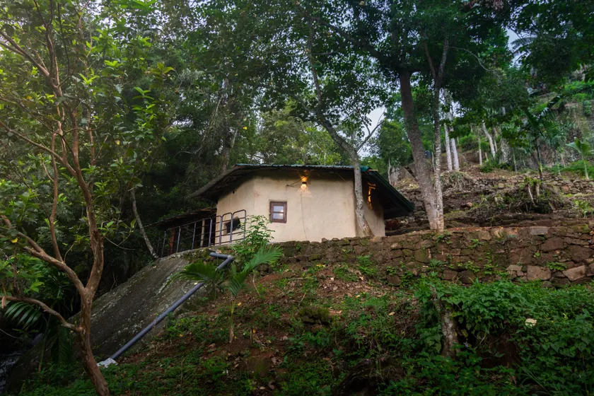 Kithul cob hideaway - Image 1