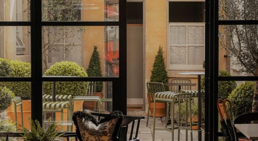 The Yard in Bath Hotel - Image 1