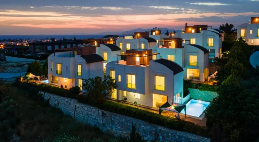 Ada Villas - Image 1
