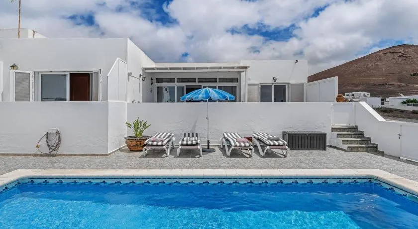 Casita Canaria - Image 1