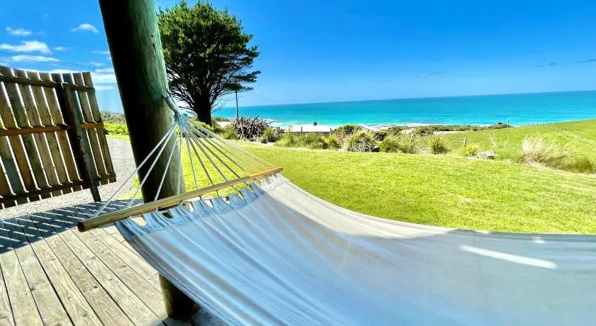 Castaways Apollo Bay - Image 1