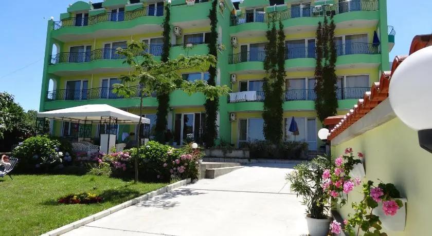 Guesthouse Kamelia - Image 1