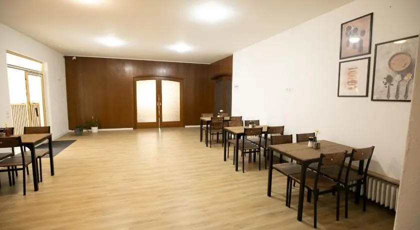 Business Hotel Dernbach - Image 1