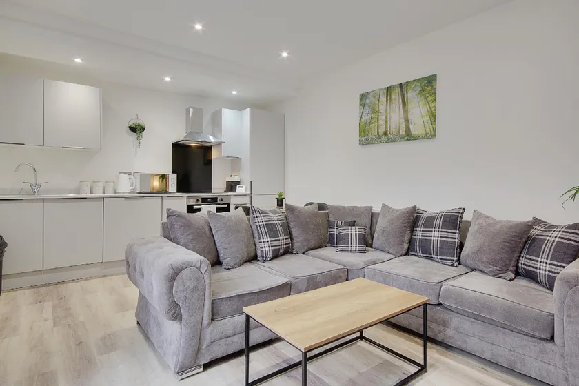 Wimborne Road Apartment 4 - Image 1