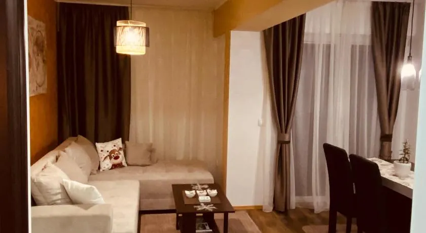 Ana Luxury Apartment **** - Image 1