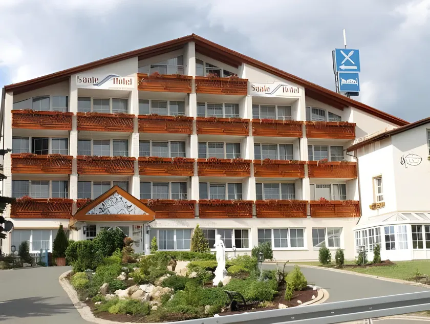 Meister BÄR HOTEL Frankenwald - Image 1