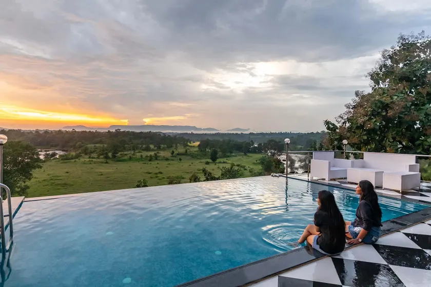 StayVista's Vine & Splash - Riverside villa with an infinity pool and indoor games - Image 1
