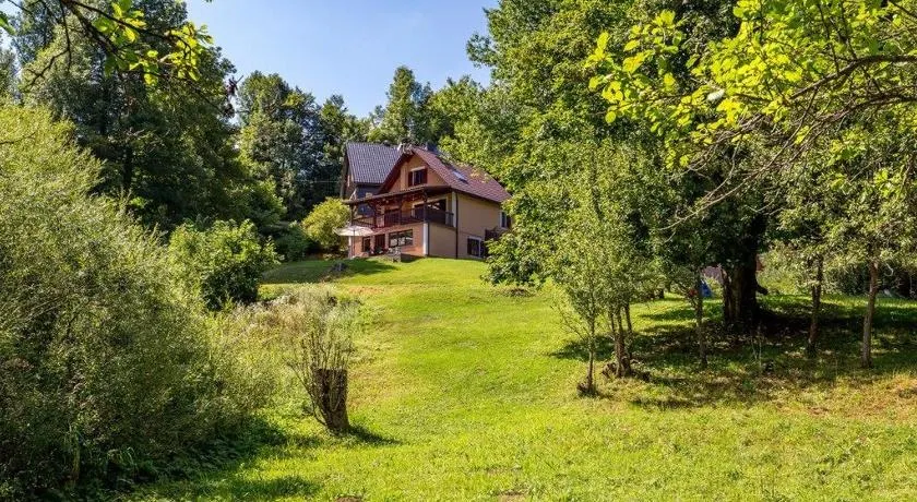 Planinski Raj House with 2 Apartments for 10 Guests - Image 1